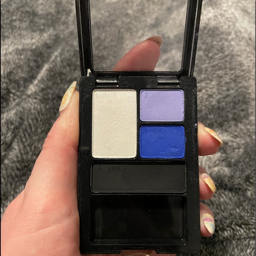 Eyeshadow Palette